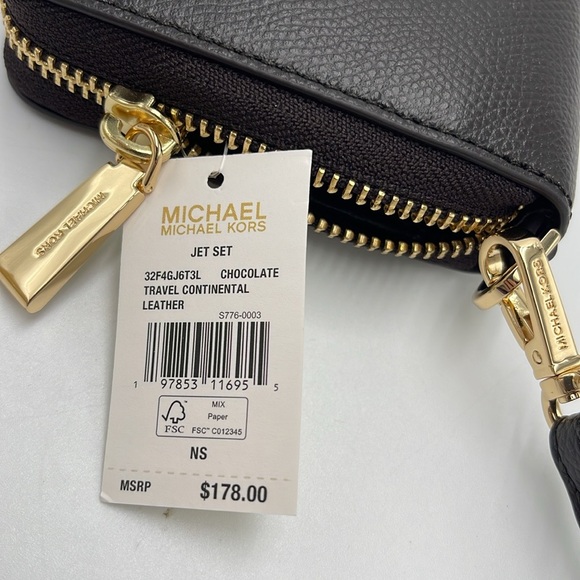 Michael Kors JST Lg Leather Continental Wallet Wristlet Phone Holder 
Chocolate - Picture 6 of 16